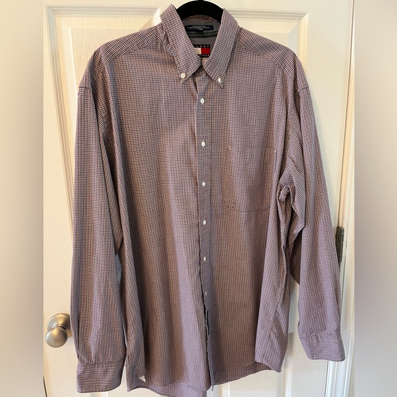 Tommy Hilfiger Other - Tommy Hilfiger Casual Button Down Long Sleeve shirt